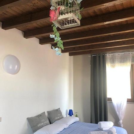 Bed and Breakfast Attico By Marconi 11 à Besozzo Extérieur photo