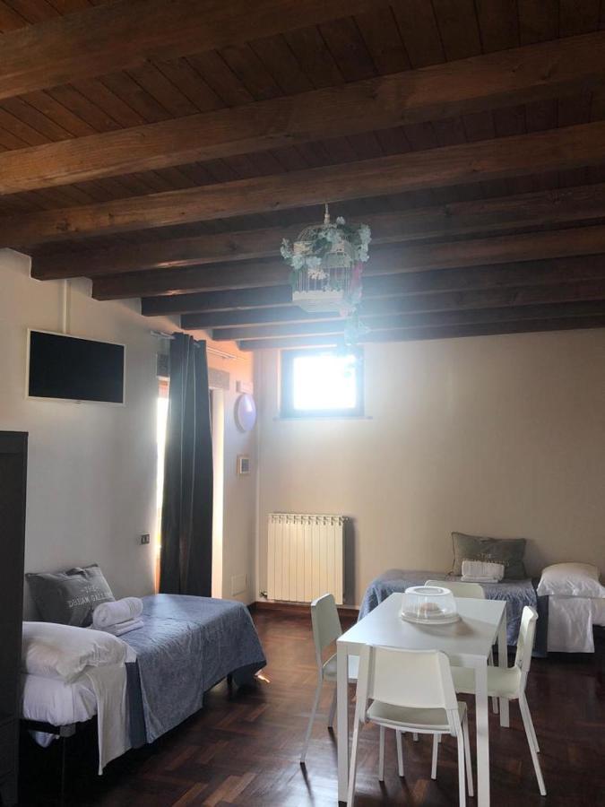 Bed and Breakfast Attico By Marconi 11 à Besozzo Extérieur photo